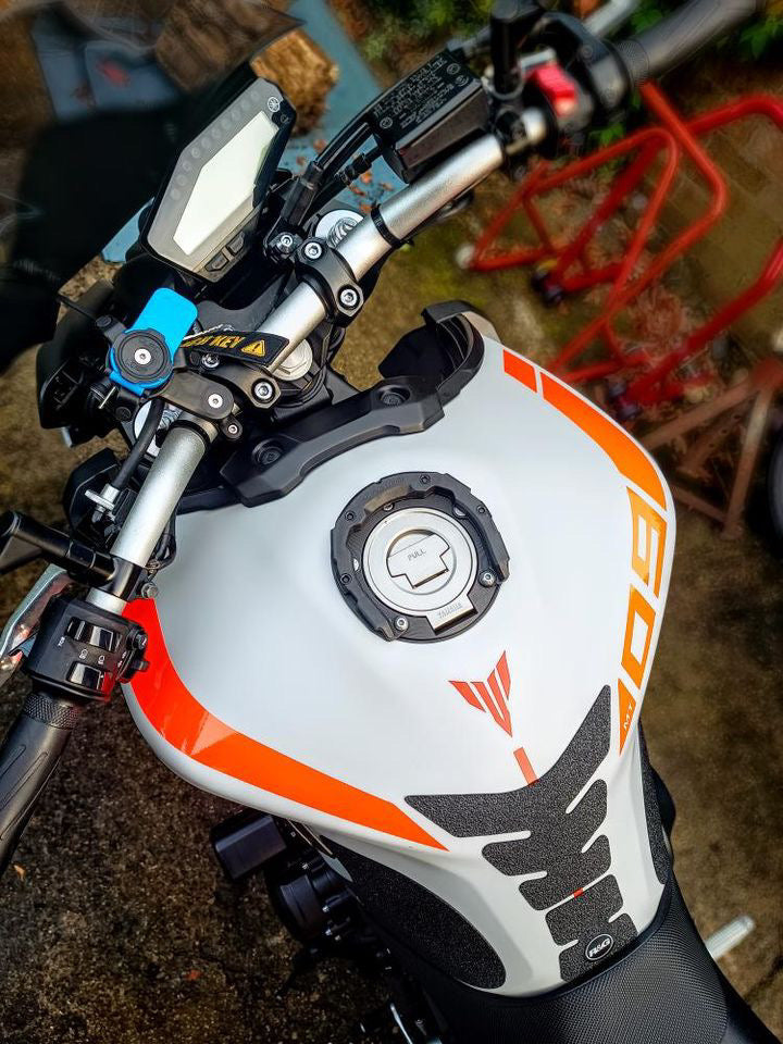 MT-09 Logo Block Tank Stripe Decals