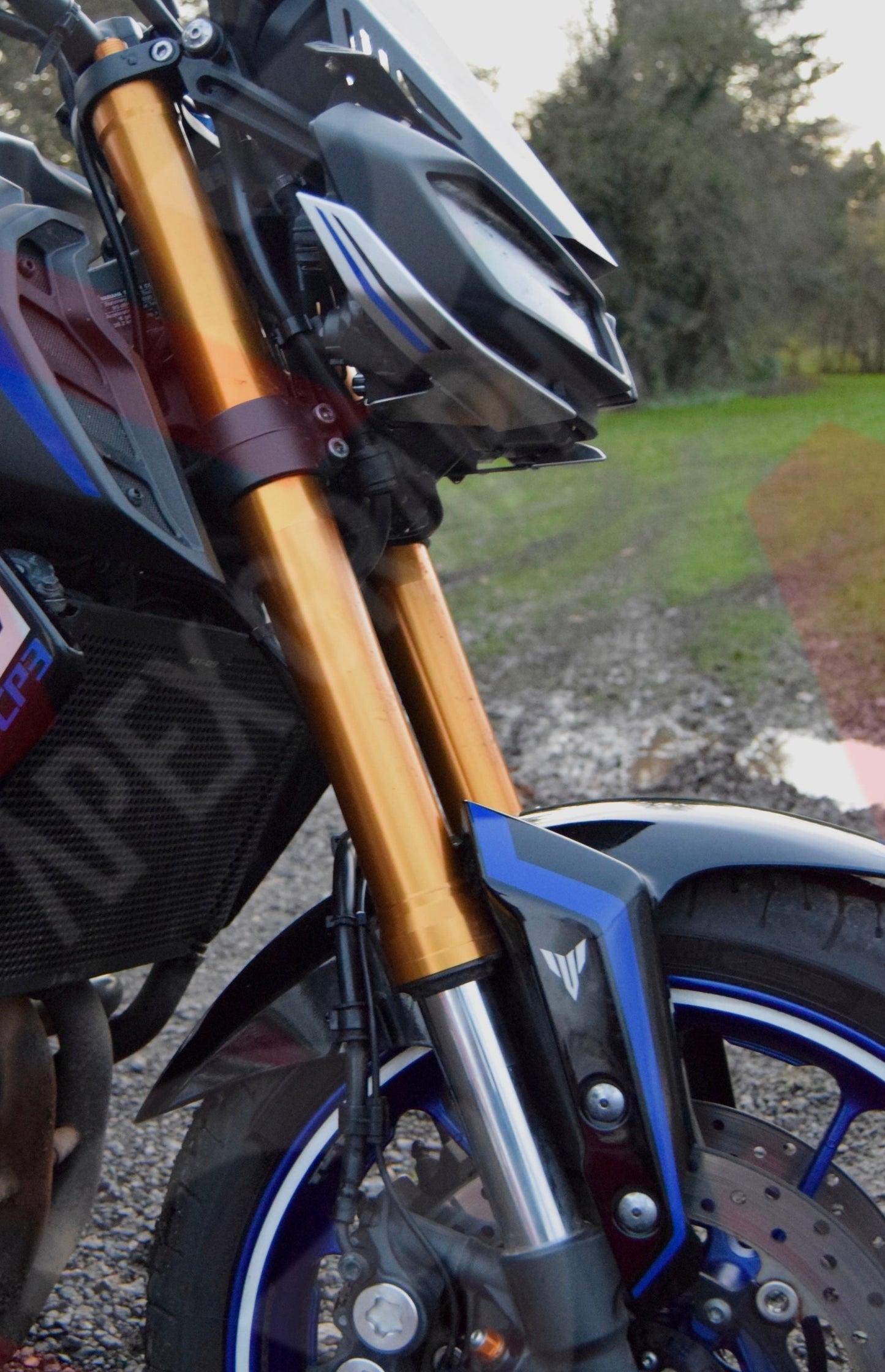 MT-09SP Large 09 Decal Kit