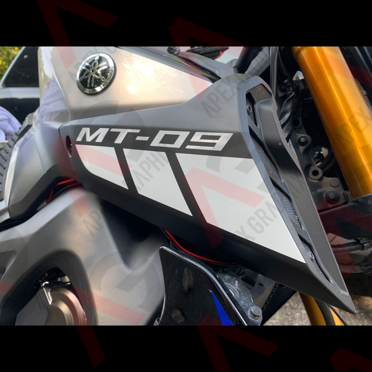 MT-09 Gen 2 Blocks Intake Decals