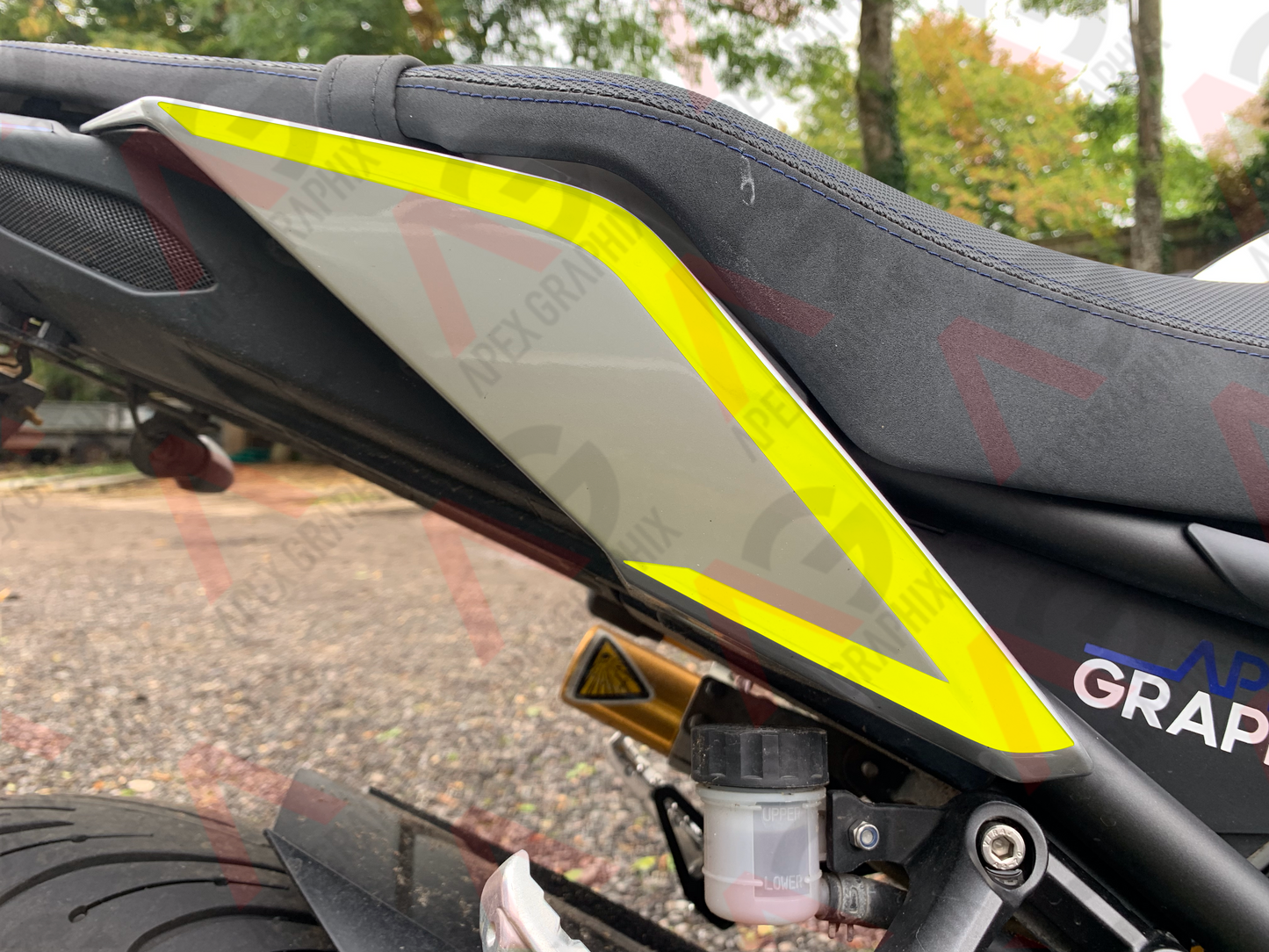 MT-09 Gen 2 Tail Stripe Decals