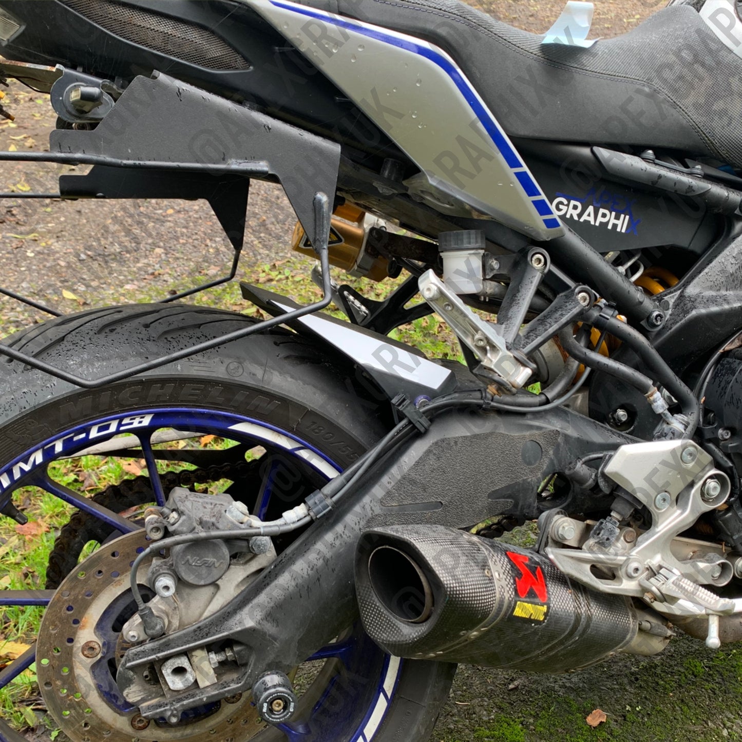 MT-09 Gen 2 Rear Hugger Mudguard Decals