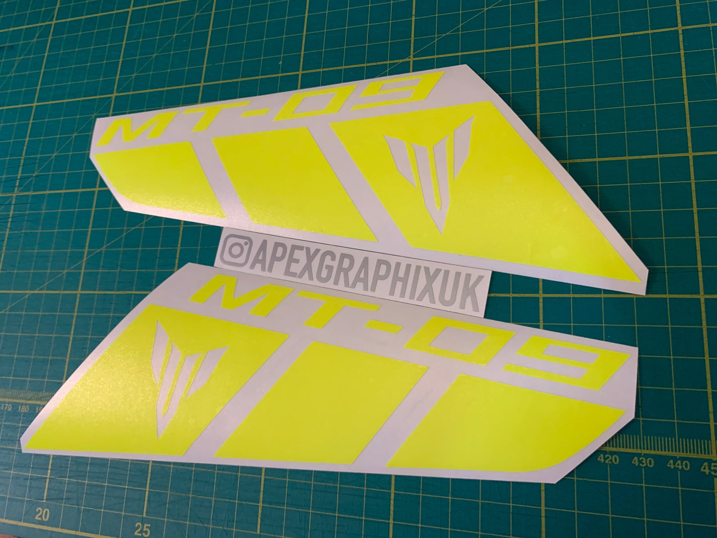 MT-09 Gen 2 Blocks Intake Decals
